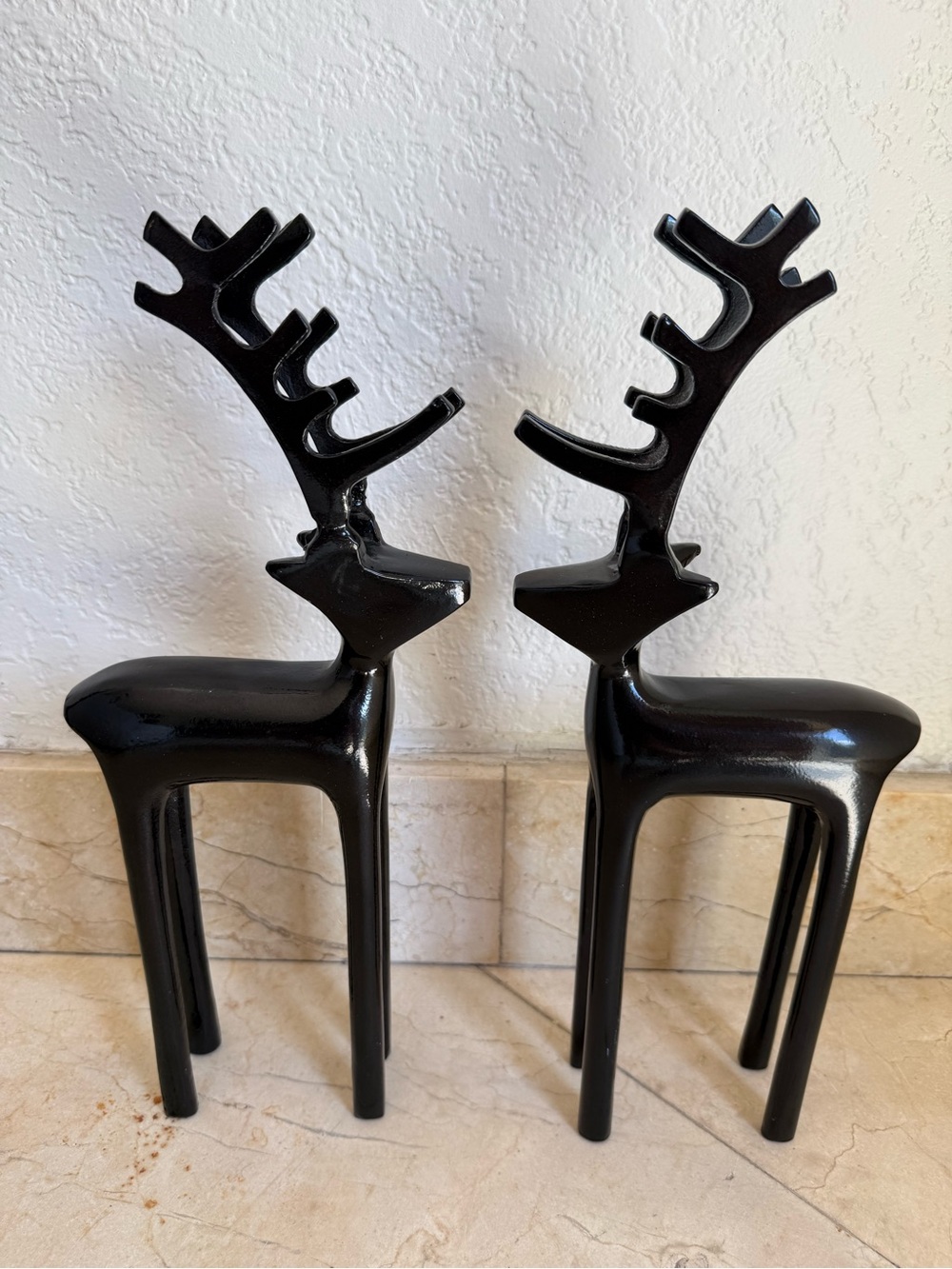 Mind Reader Metal Reindeers 2 Black Figurines Modern Art Home Christmas Decor